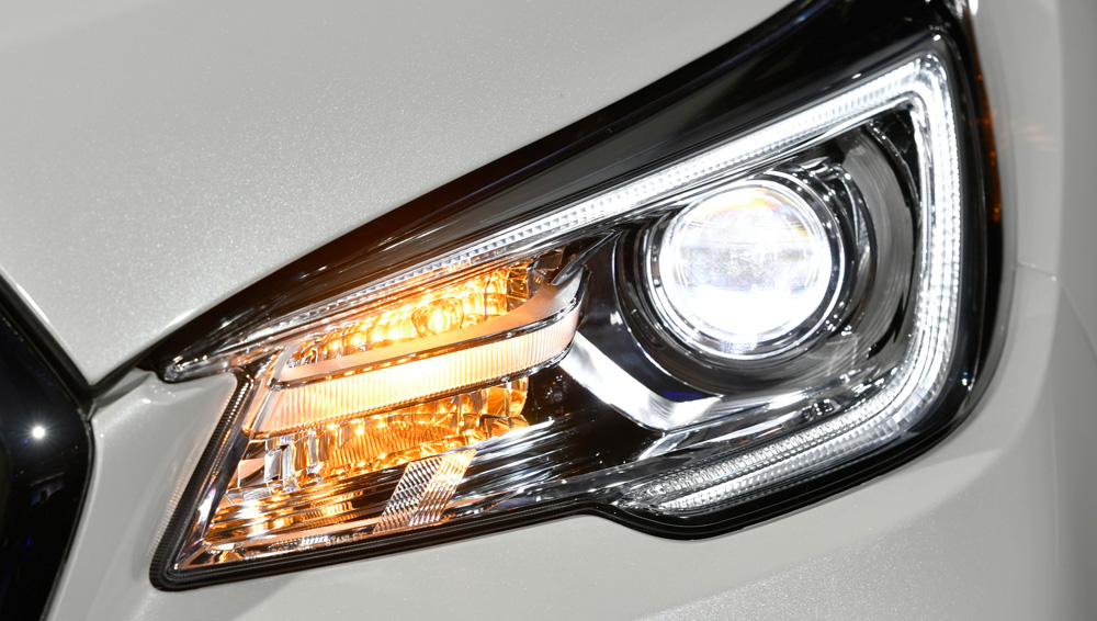 2021 Subaru Ascent Steering Responsive Headlights